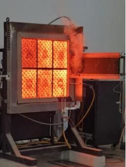 BS476-7 Baumaterialien Laborprüfgeräte Oberflächenfeuerverbreitungsprüfgerät Entzündbarkeitsmaschine