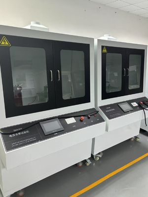 Prüfmaschine für den Durchschlag von Kunststoff, Silikon und Glas