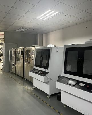 Hochspannungs-Leckage-Tracing wird an der Prüfmaschine für 6-10 Stunden getestet
