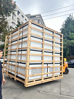 Ausrüstung für die Prüfung der Mehrfachbelastung von Isolatoren IEC 62730-2024 5000h Salz- und Regentestmaschine