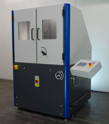 Motorrad-Schutz DAM Darmstadt Abriebprüfmaschine Labortestmaschine